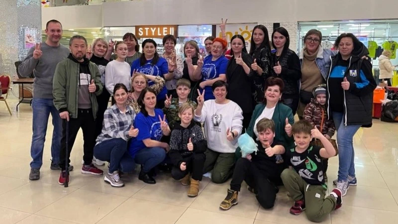 В Южно-Сахалинске прошла благотворительная ярмарка в поддержку бойцов СВО