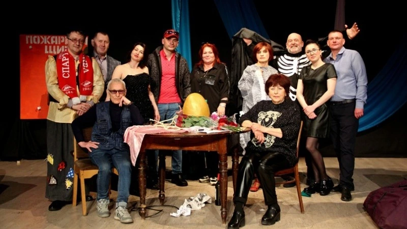 Трагикомическое возникает всюду