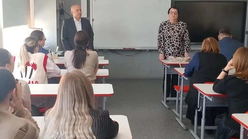 Председатель Александровск-Сахалинской ТИК Надежда Васильева встретилась с коллективами школ города