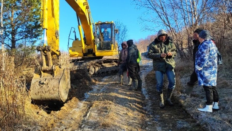 Прокладка газопровода обернулась аварией на водопроводе