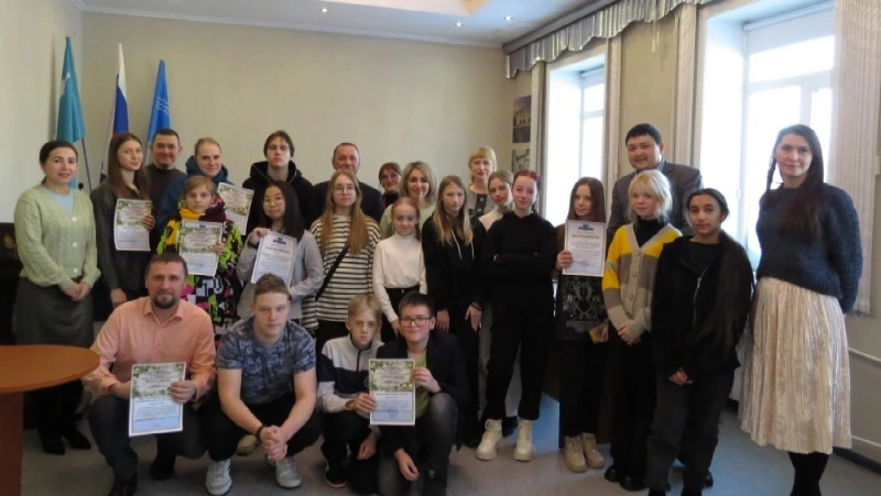 В Александровске-Сахалинском определены победители конкурса на лучшее новогоднее оформление