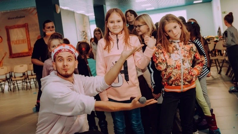 Валерий Лимаренко продлил программу детского социального туризма на Сахалине и Курилах