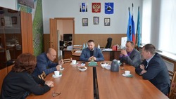 Мэр ГО встретился с мобилизованным, прибывшим в отпуск из зоны СВО