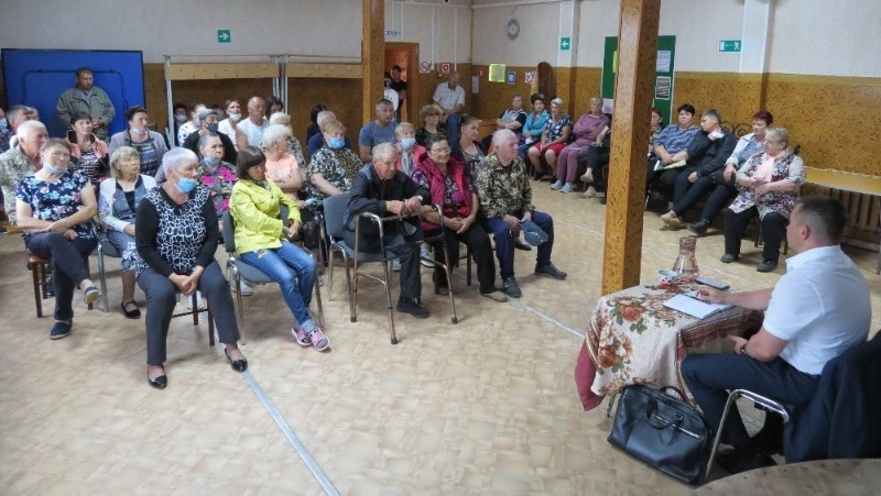 В.И.Антонюк посетил северные населенные пункты