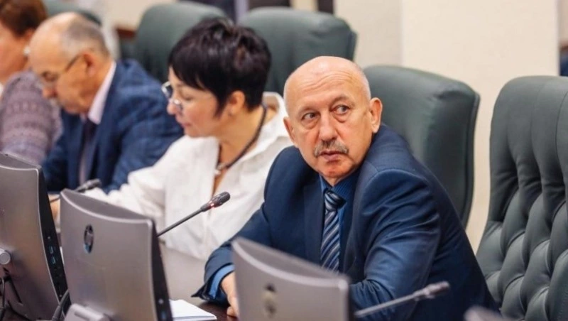 Приоритет — люди: Александр Болотников подвел черту 20 годам в областной Думе