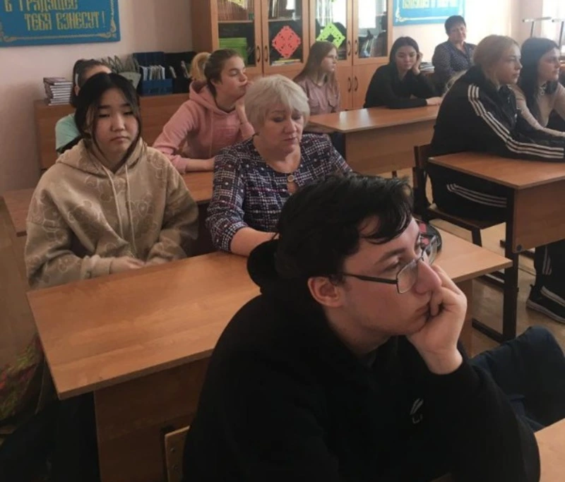 Учащимся СахПЦ №1 рассказали о первом архитекторе Сахалина