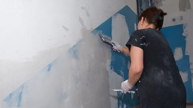  В пяти районах Сахалина полностью завершили запланированный ремонт подъездов