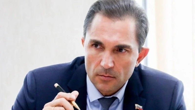 «Нужно слушать людей»: Андрей Хапочкин рассказал, чему его научила работа депутата