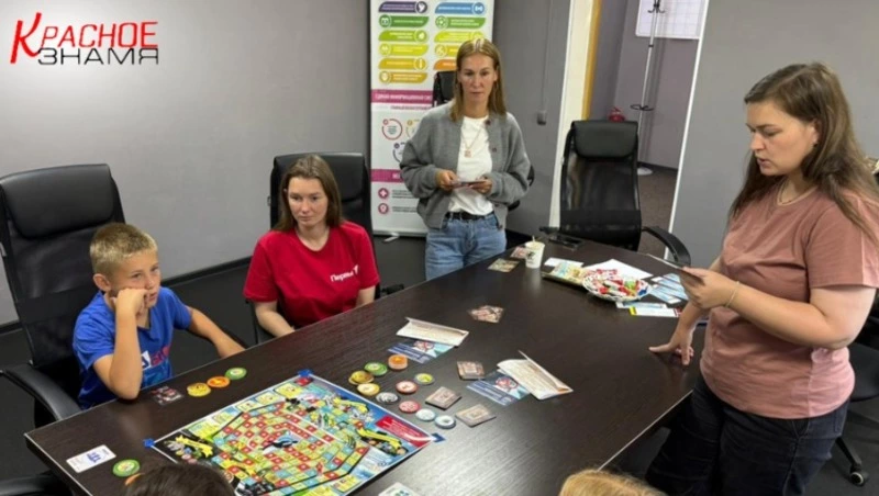 Воспитанники «Отрадного» приняли участие в акции #Дарютепло и сыграли в игру «Я – человек»