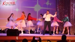 "Звезды нас ждут":  песни, которые объединяют поколения! 