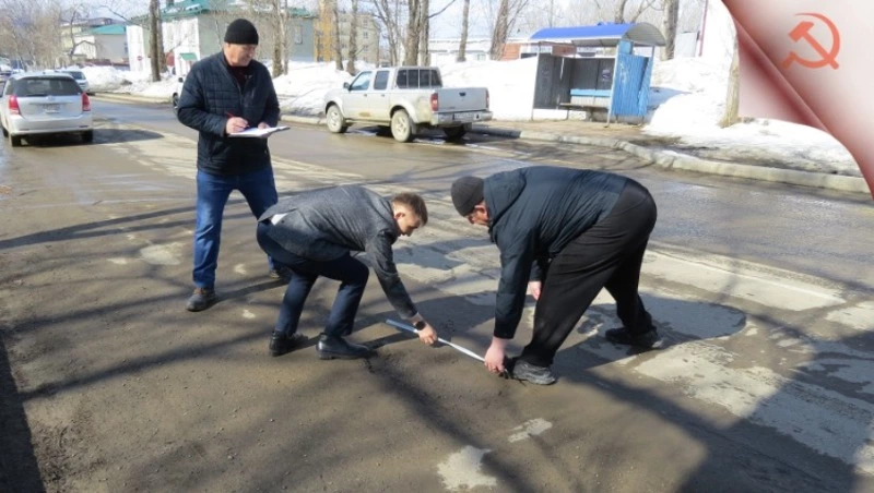 В Александровске-Сахалинском провели мониторинг улично-дорожной сети