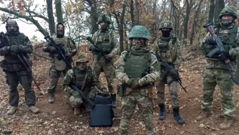 Военнослужащие поблагодарили александровцев за участие в сборе средств, отметив, что их помощь