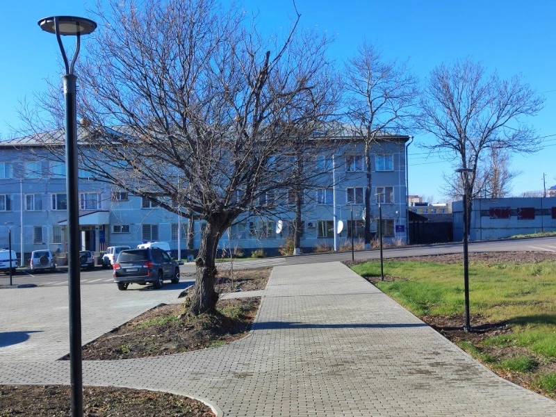 В Александровске-Сахалинском завершены работы по благоустройству сквера возле городской бани