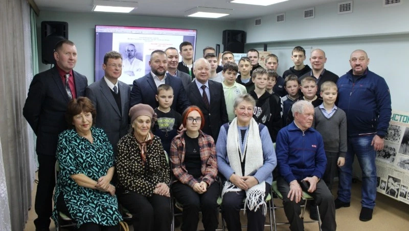 В.С.Ощепков: новые сведения и факты