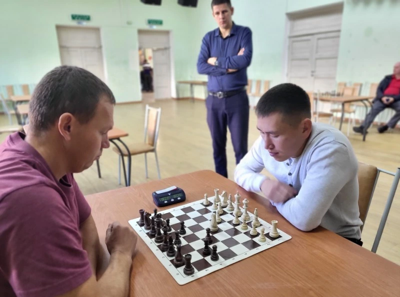 Трудовые коллективы сразились в шахматах
