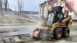 Работы по ямочному ремонту в Александровске-Сахалинском стартовали