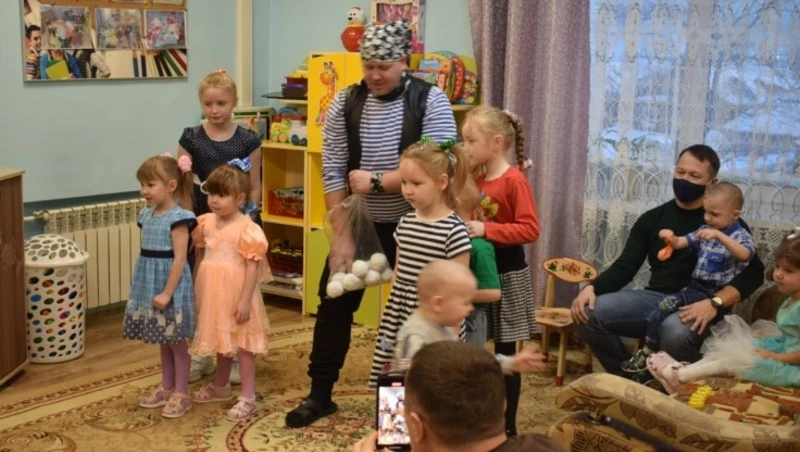 Дмитрий Смекалов навестил ребят «Отрадного»