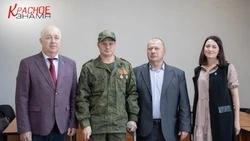 В Александровске-Сахалинском с почестями наградили военнослужащих-участников СВО