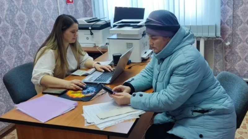 Проект «Выездной МФЦ» помогает жителям сел Александровск-Сахалинского района