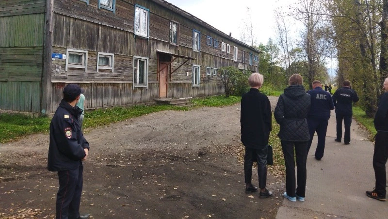 Подозрительный предмет в подъезде: подробности инцидента